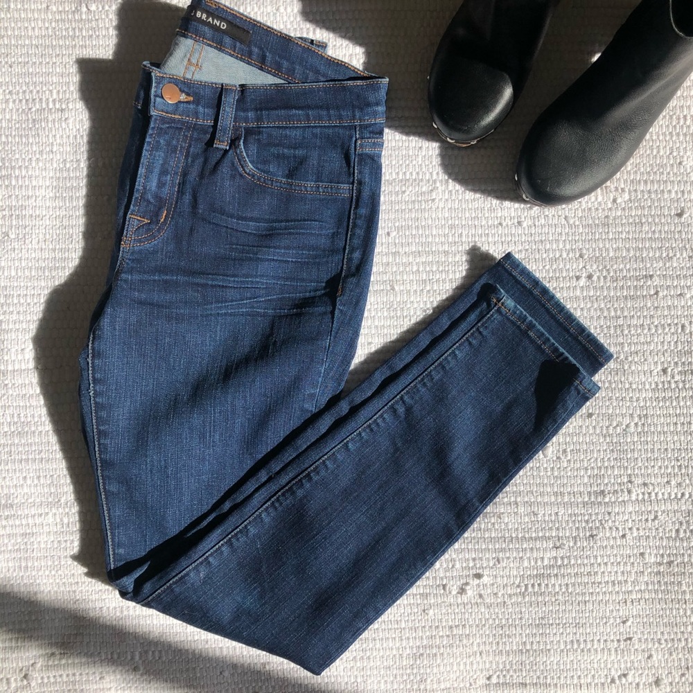 J BRAND JEANS SKINNY LEG DAPHNE DARK WASH SZ 27